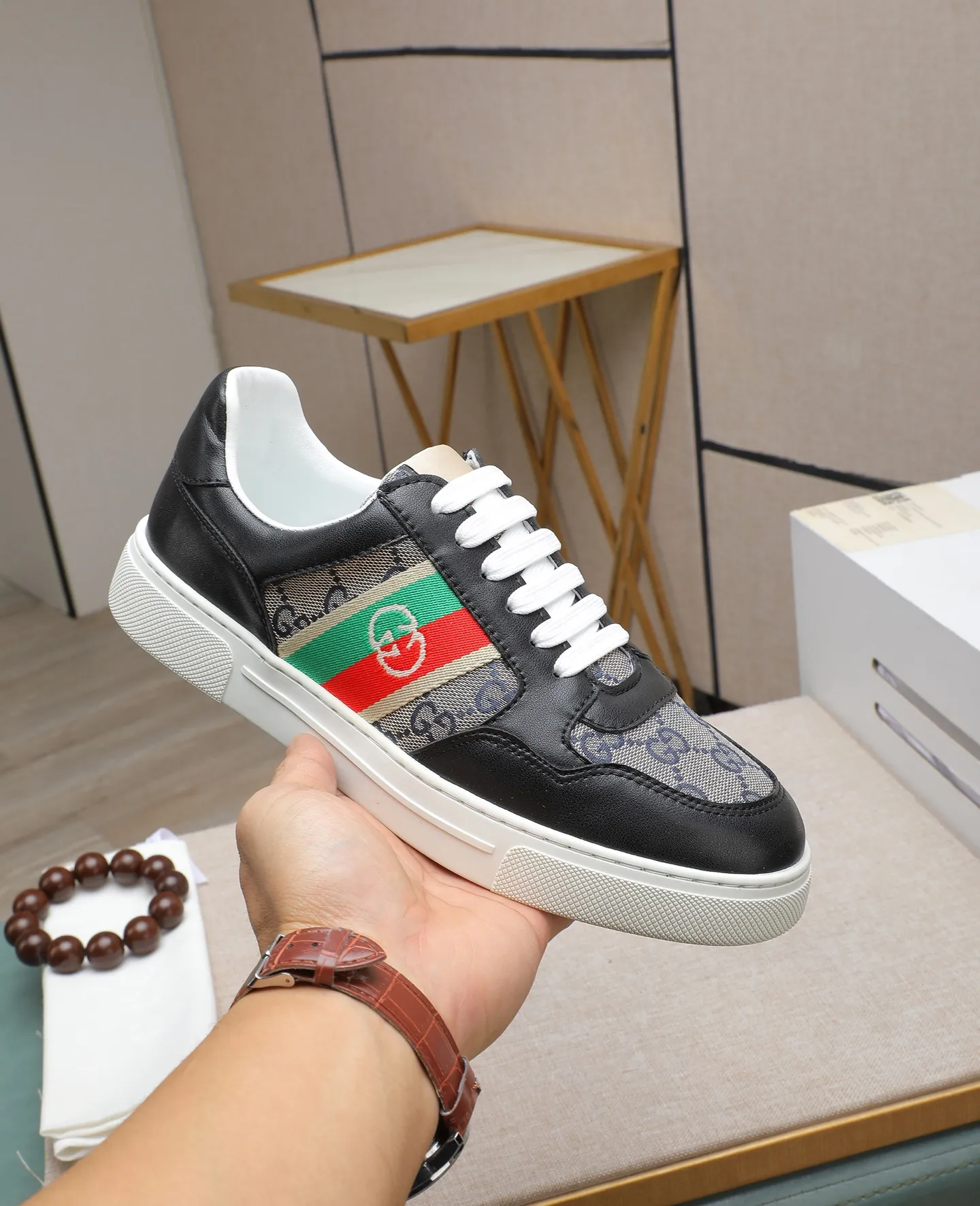 Men's shoes💰440 GUCCI🔍🔍Latest spring style On sale at the same time at the counter, original calfskin imported from Italy, genuine leather lining, (high-end, luxury, and class) exquisite workmanship, soles: original soles specially provided by the original factory, ⚠Exclusive double-layer movable molded soles are super comfortable⚠, real photos🎬The real ones are better🔍🔍"High quality·Follow the order" code number 38-44